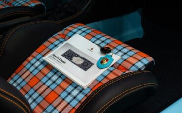 Porsche-911-1992-Convertible-33