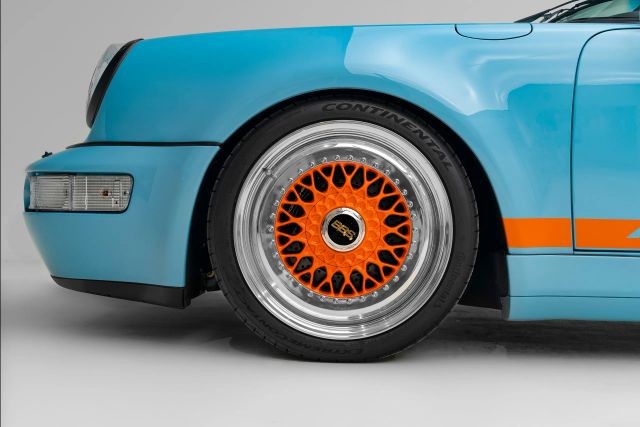 Porsche-911-1992-Convertible-36