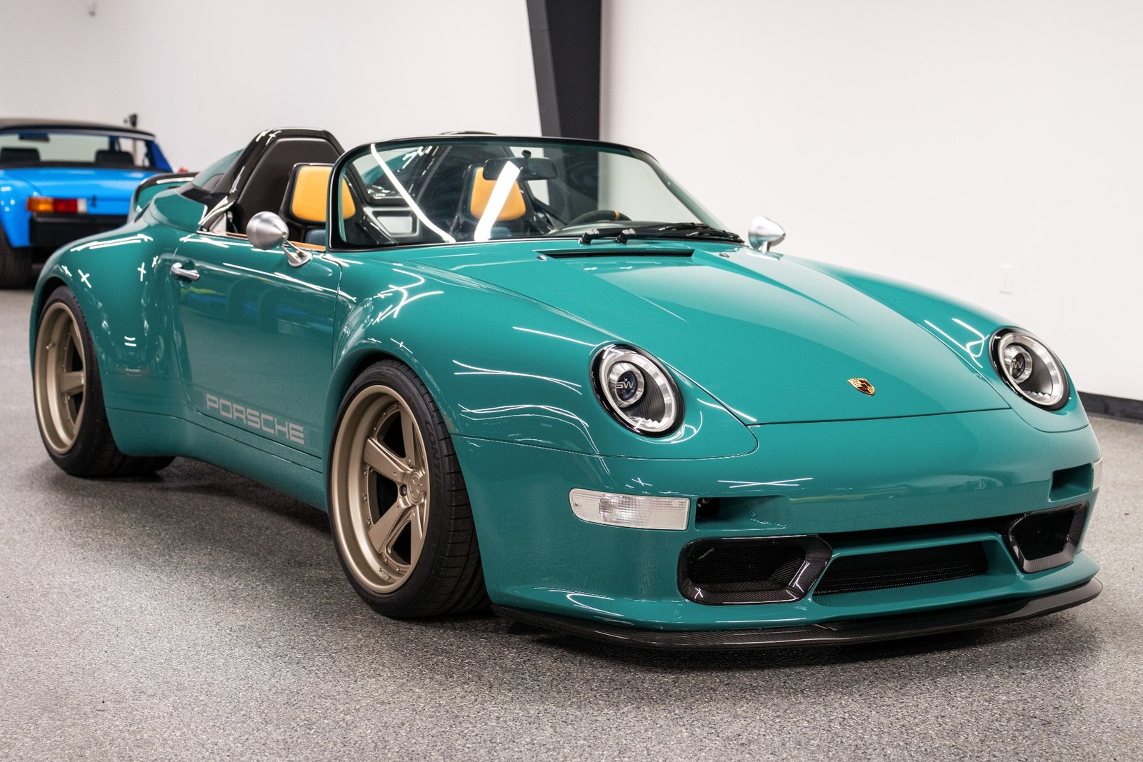 Porsche-911-1995-Convertible-1