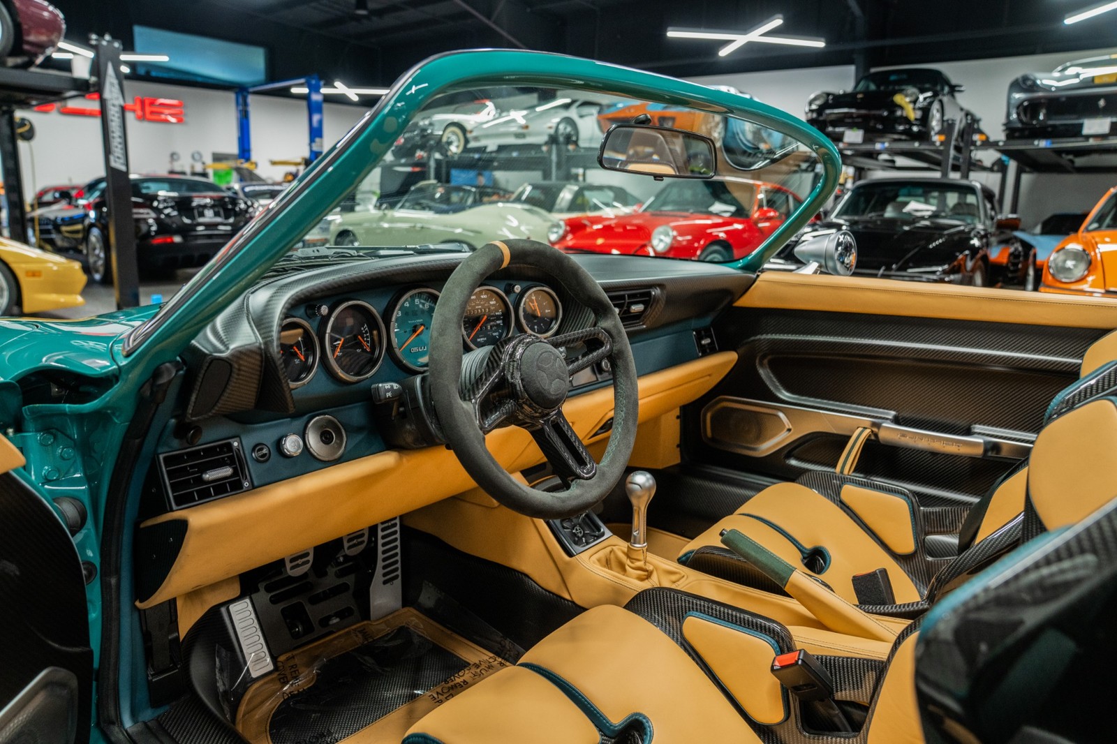 Porsche-911-1995-Convertible-18