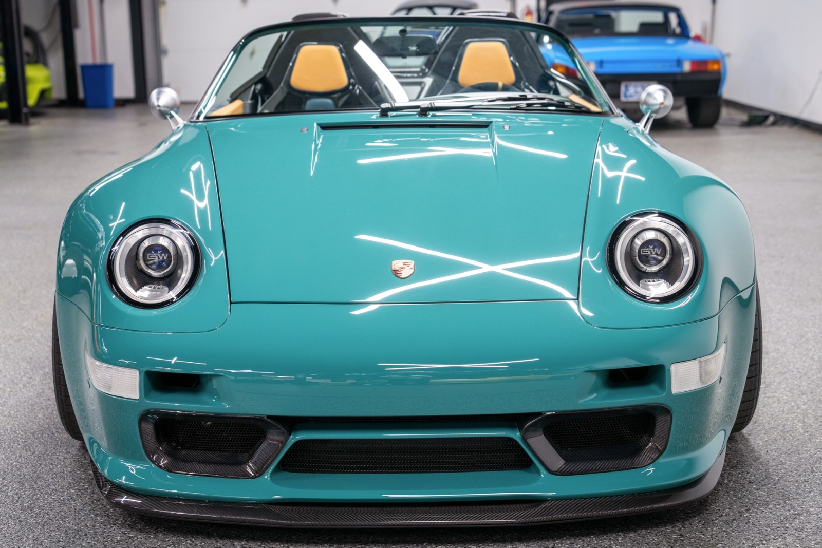 Porsche-911-1995-Convertible-2