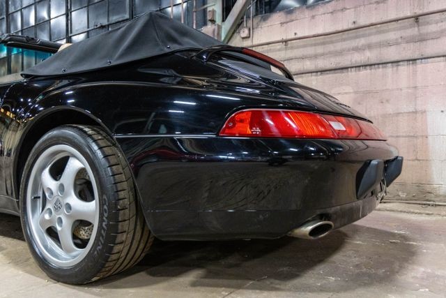 Porsche-911-1995-Convertible-21