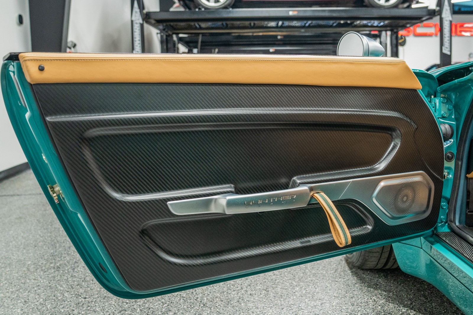 Porsche-911-1995-Convertible-28