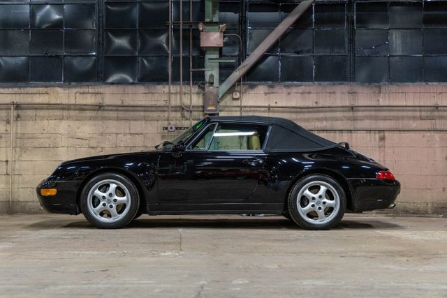 Porsche-911-1995-Convertible-36