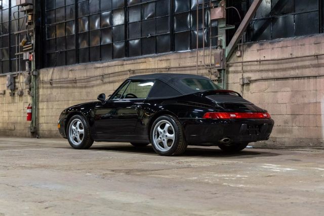 Porsche-911-1995-Convertible-38