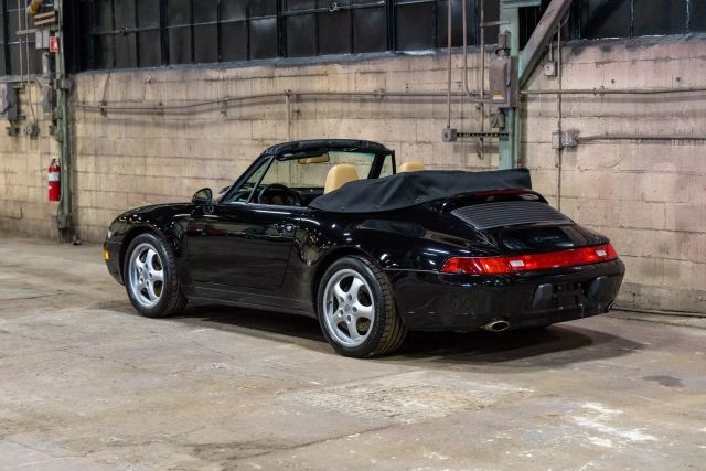 Porsche-911-1995-Convertible-4
