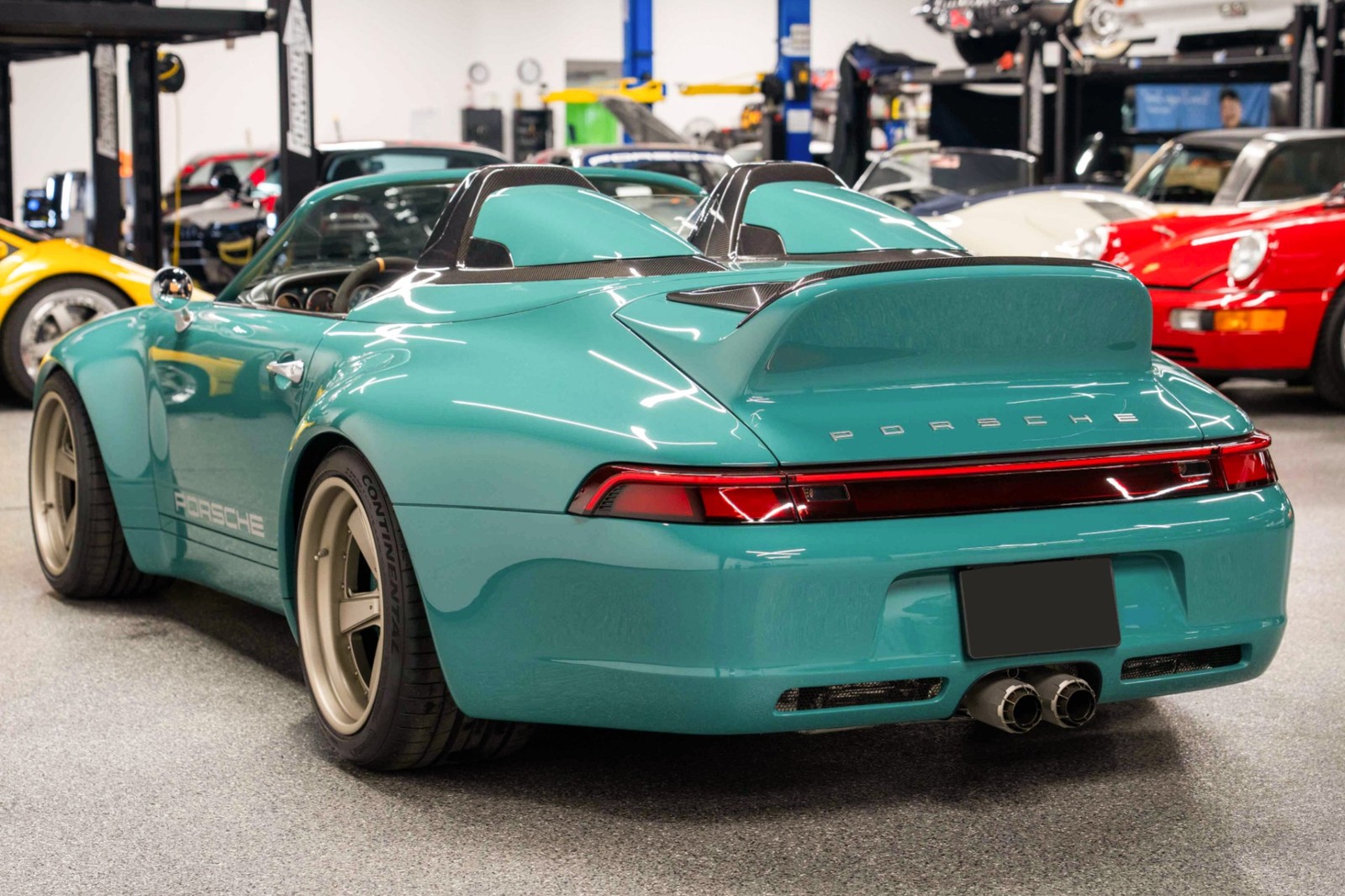 Porsche-911-1995-Convertible-4