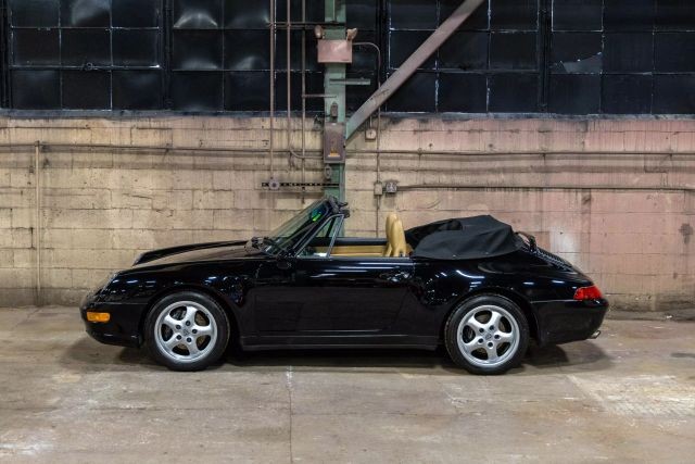 Porsche-911-1995-Convertible-7