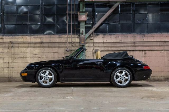 Porsche-911-1995-Convertible-9