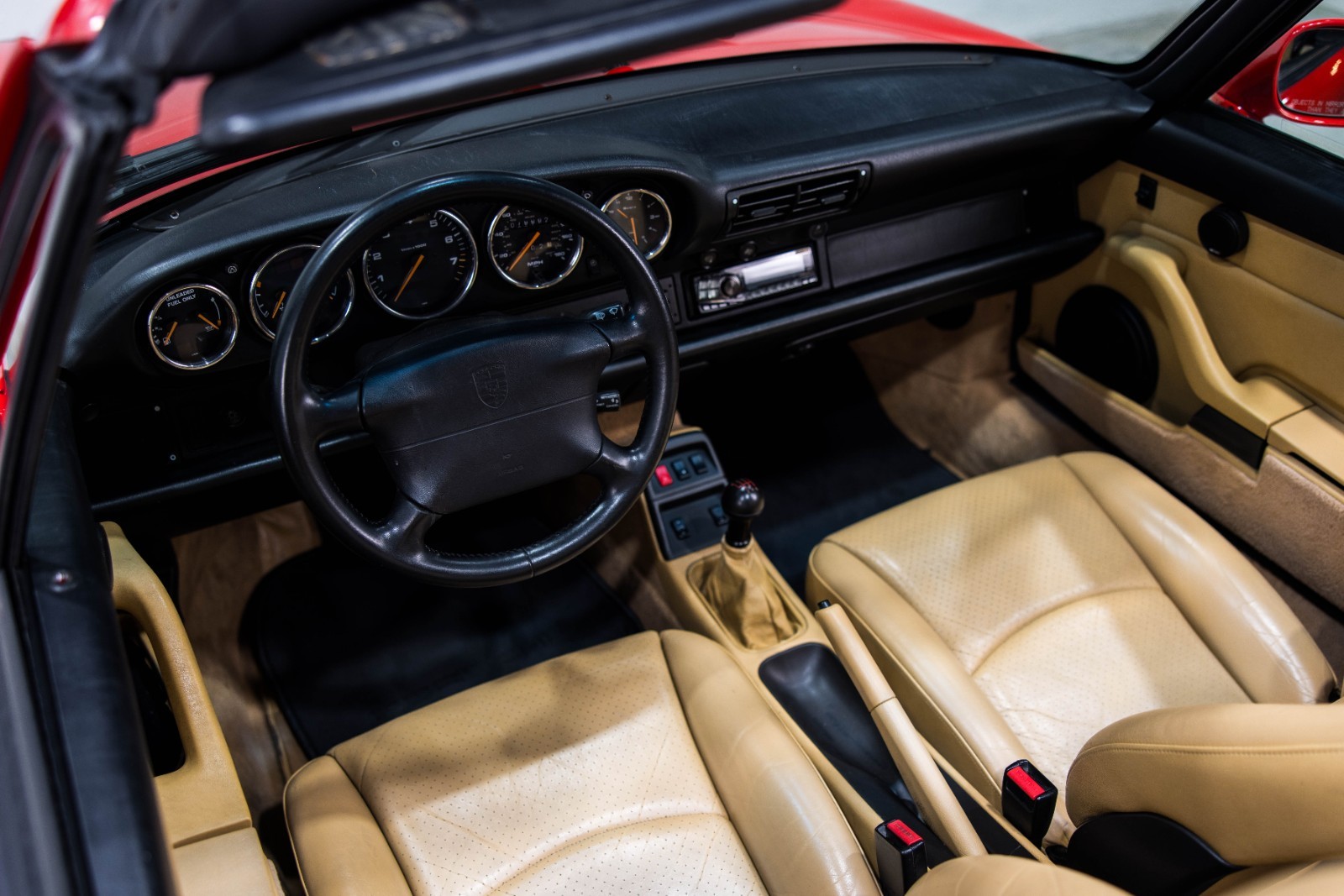 Porsche-911-Carrera-993-1995-Convertible-18