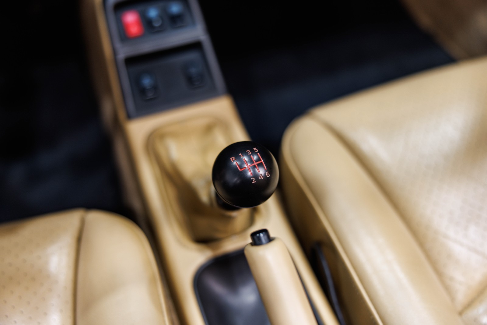 Porsche-911-Carrera-993-1995-Convertible-27