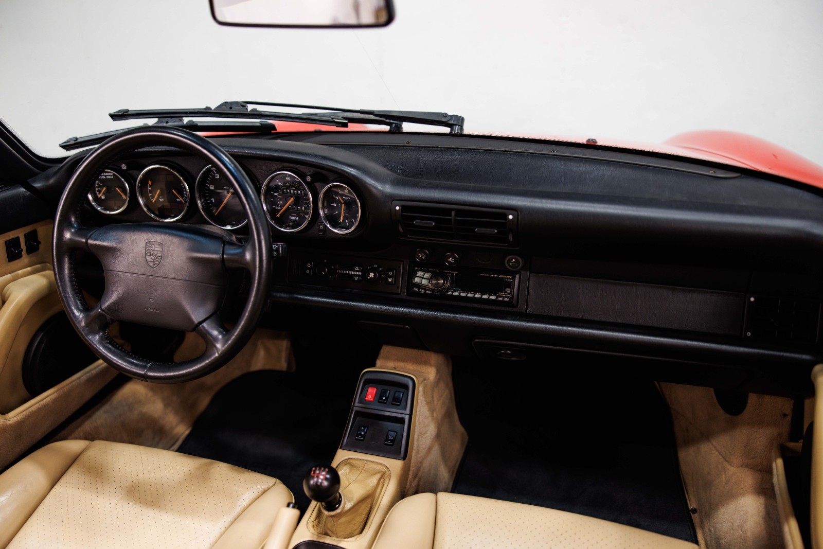 Porsche-911-Carrera-993-1995-Convertible-29