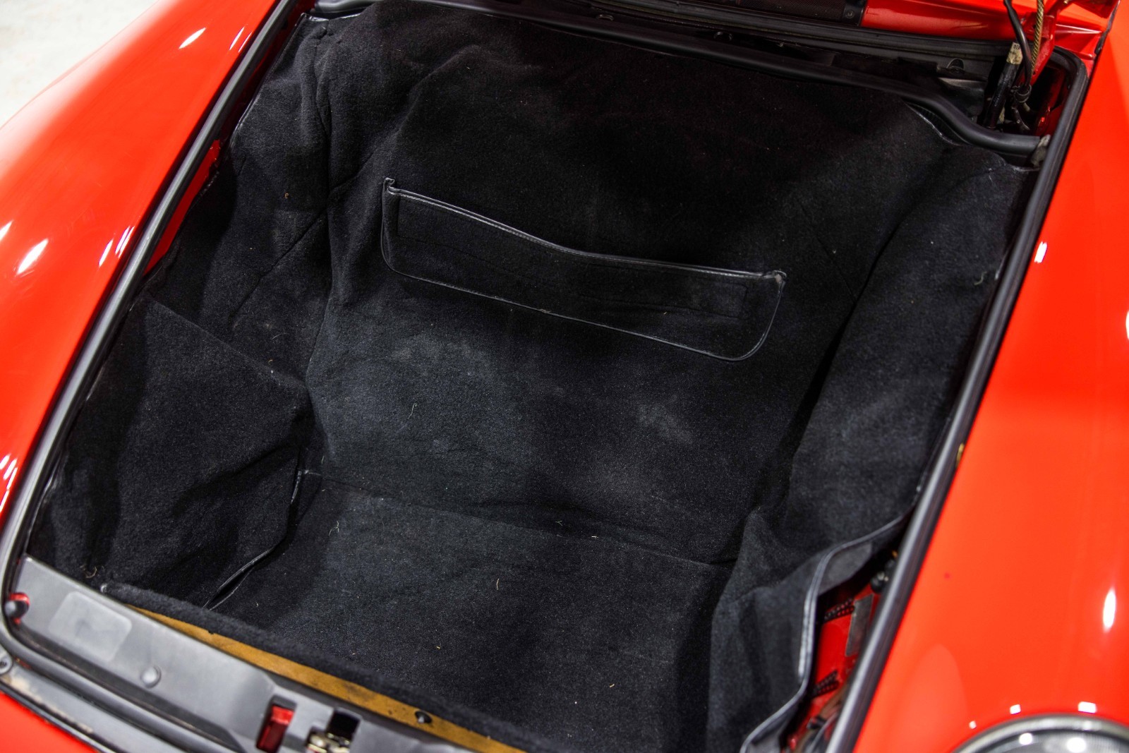 Porsche-911-Carrera-993-1995-Convertible-31