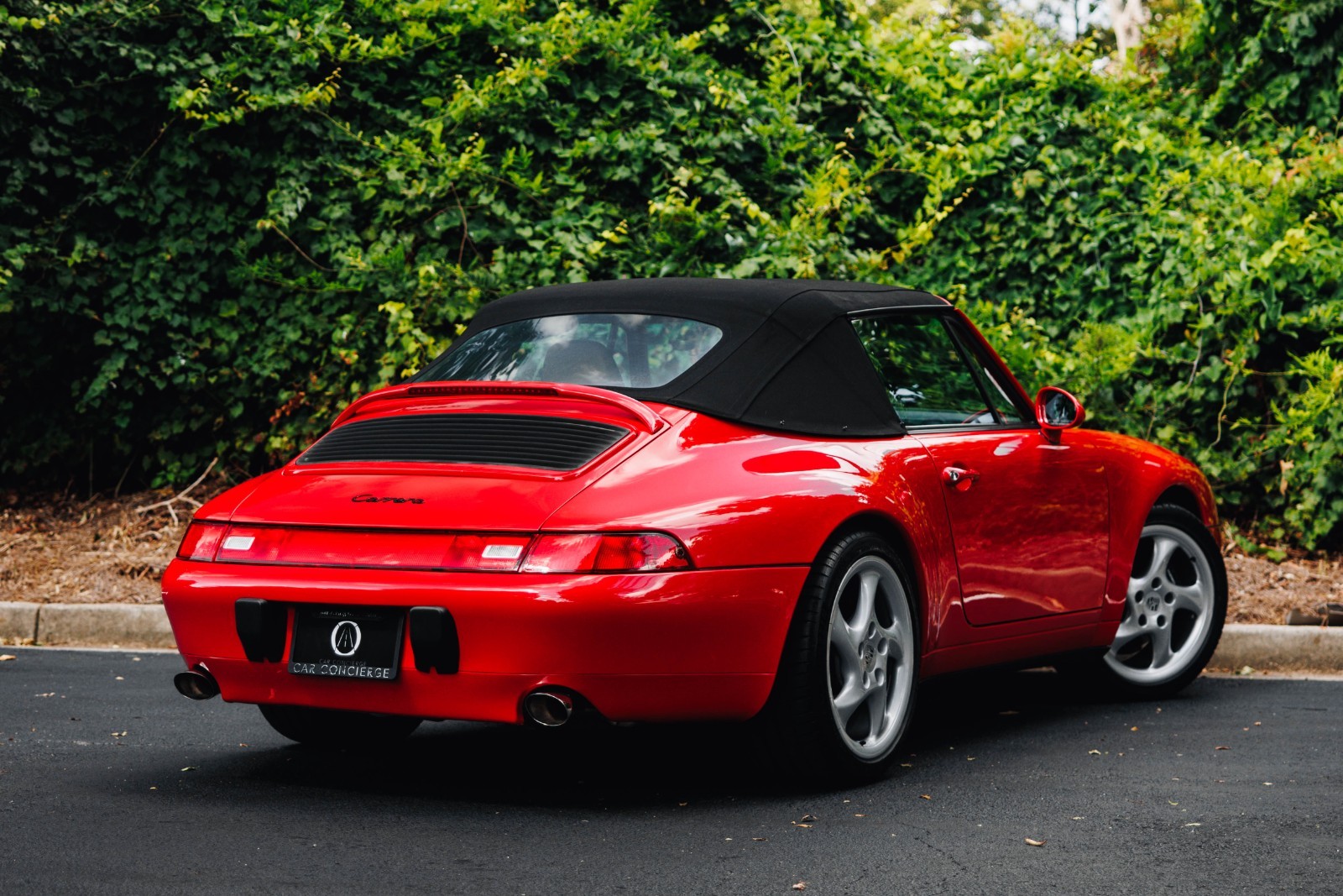 Porsche-911-Carrera-993-1995-Convertible-38