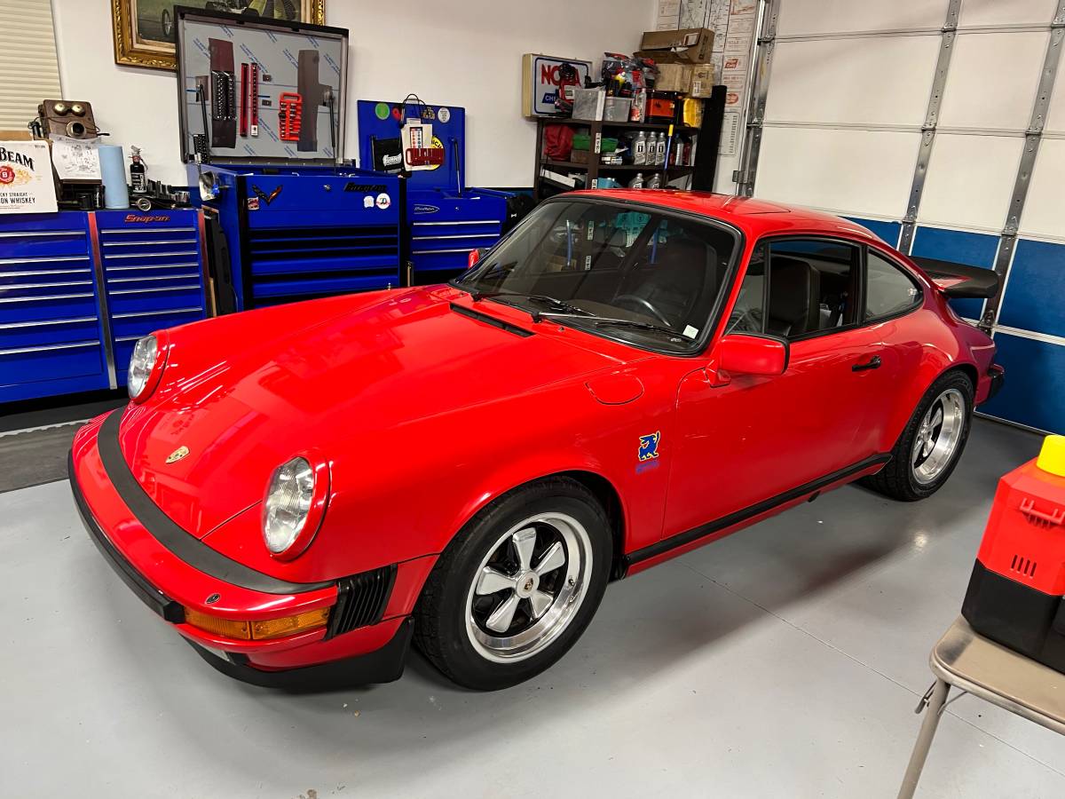 Porsche-911-careera-1984-1