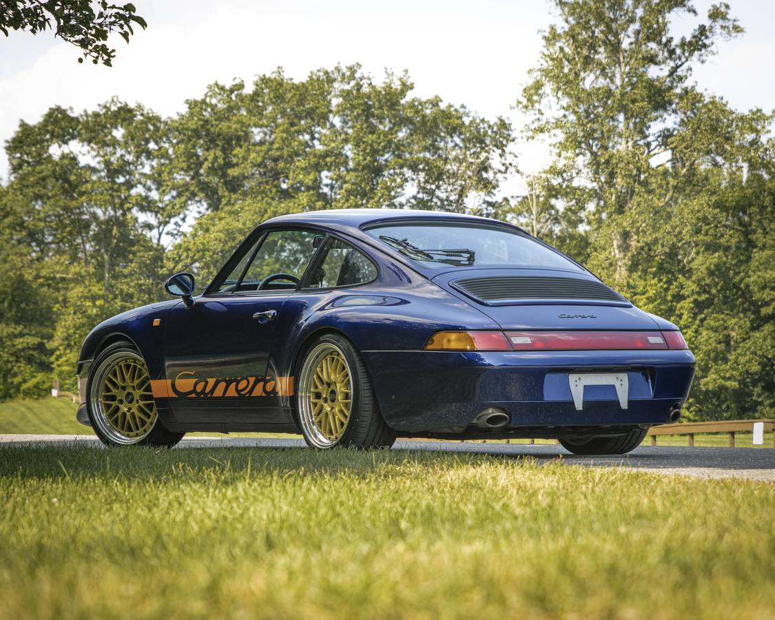Porsche-911-carrera-4s-coupe-993-1995-blue-1