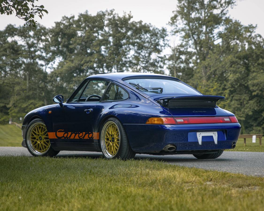 Porsche-911-carrera-4s-coupe-993-1995-blue-12