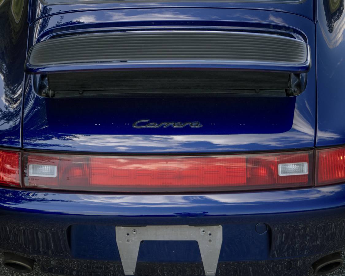 Porsche-911-carrera-4s-coupe-993-1995-blue-14