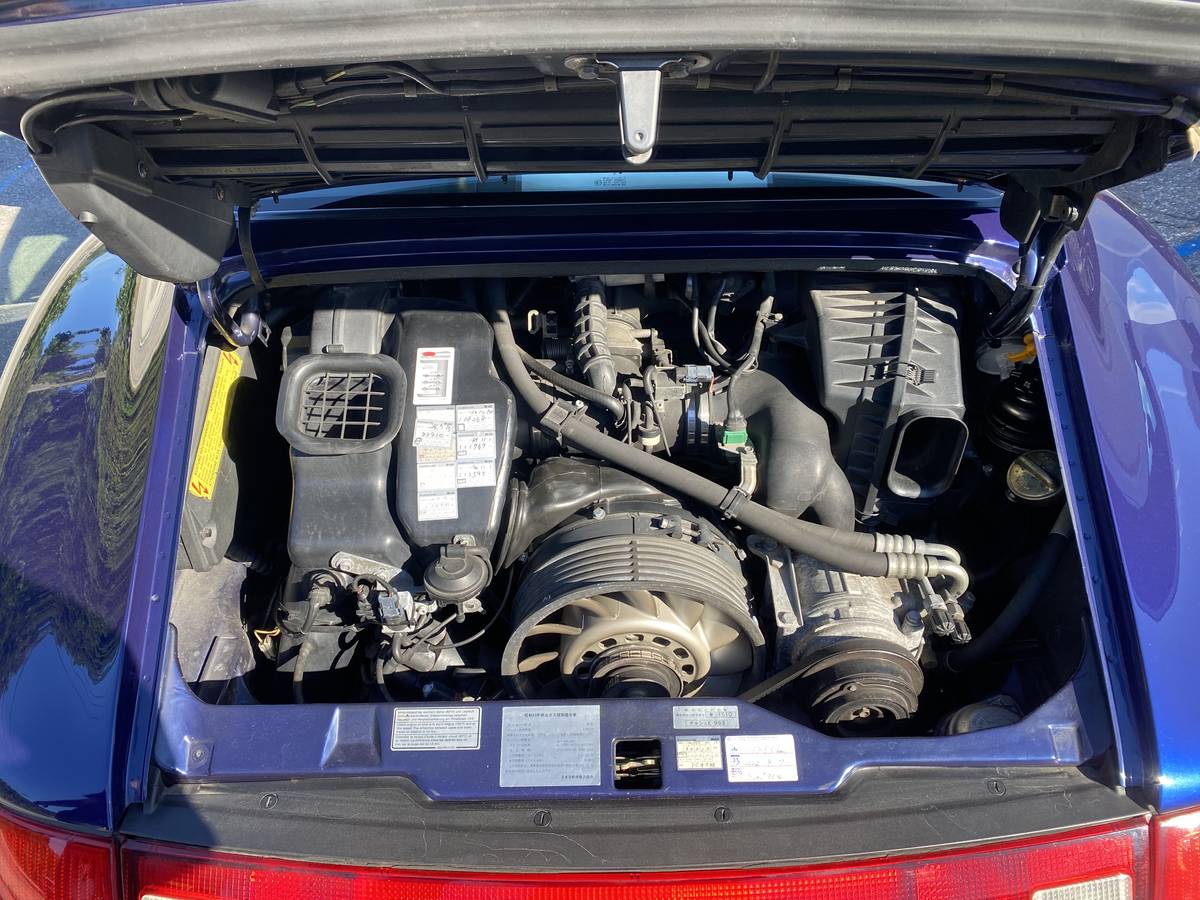 Porsche-911-carrera-4s-coupe-993-1995-blue-22