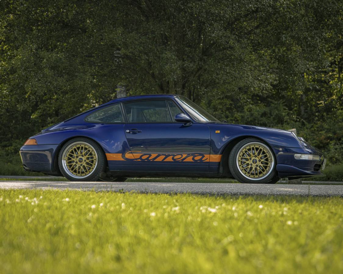 Porsche-911-carrera-4s-coupe-993-1995-blue-5