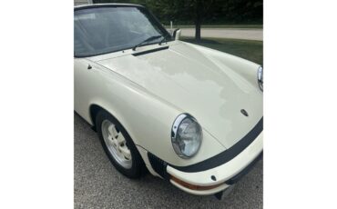 Porsche-911-carrera-cabriolet-1983-Chiffon-White-Dark-green-5
