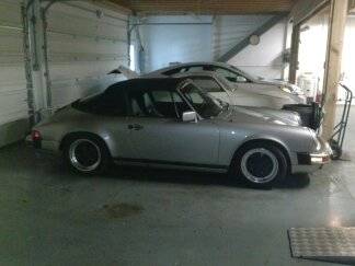 Porsche-911-carrera-cabriolet-1984-silver-1