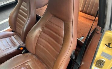 Porsche-911-s-targa-1976-custom-7
