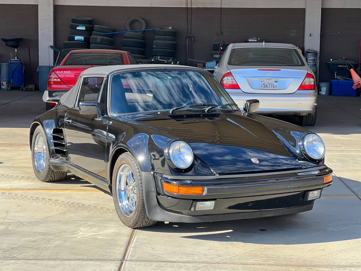 Porsche-911-turbo-1987-black-14