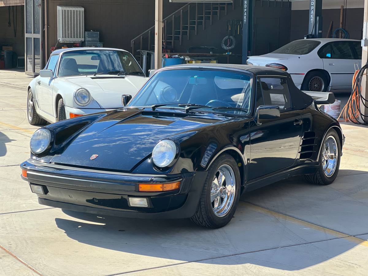 Porsche-911-turbo-1987-black-15