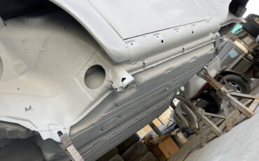Porsche-911-turbo-1991-white-17