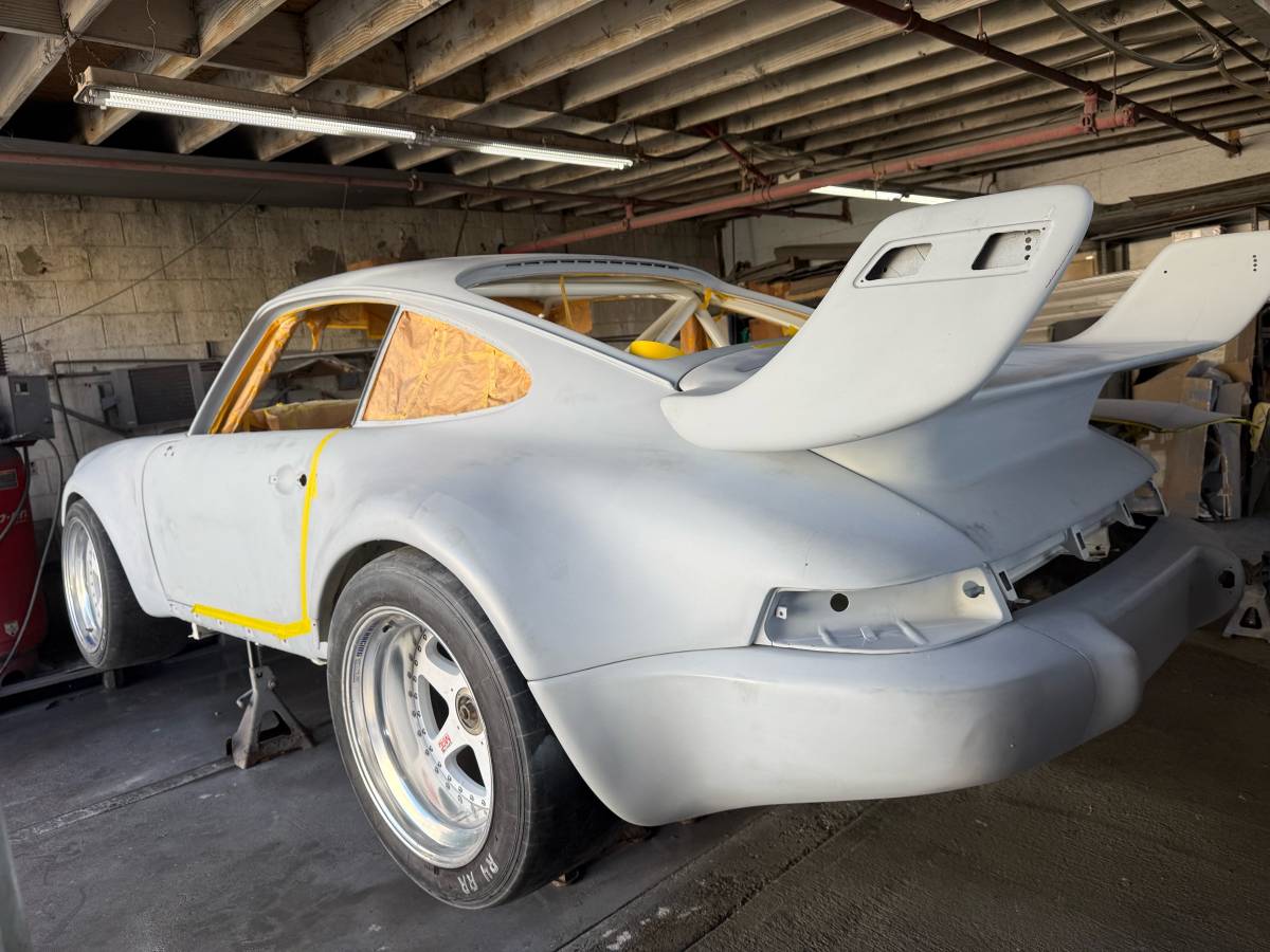 Porsche-911-turbo-1991-white-4