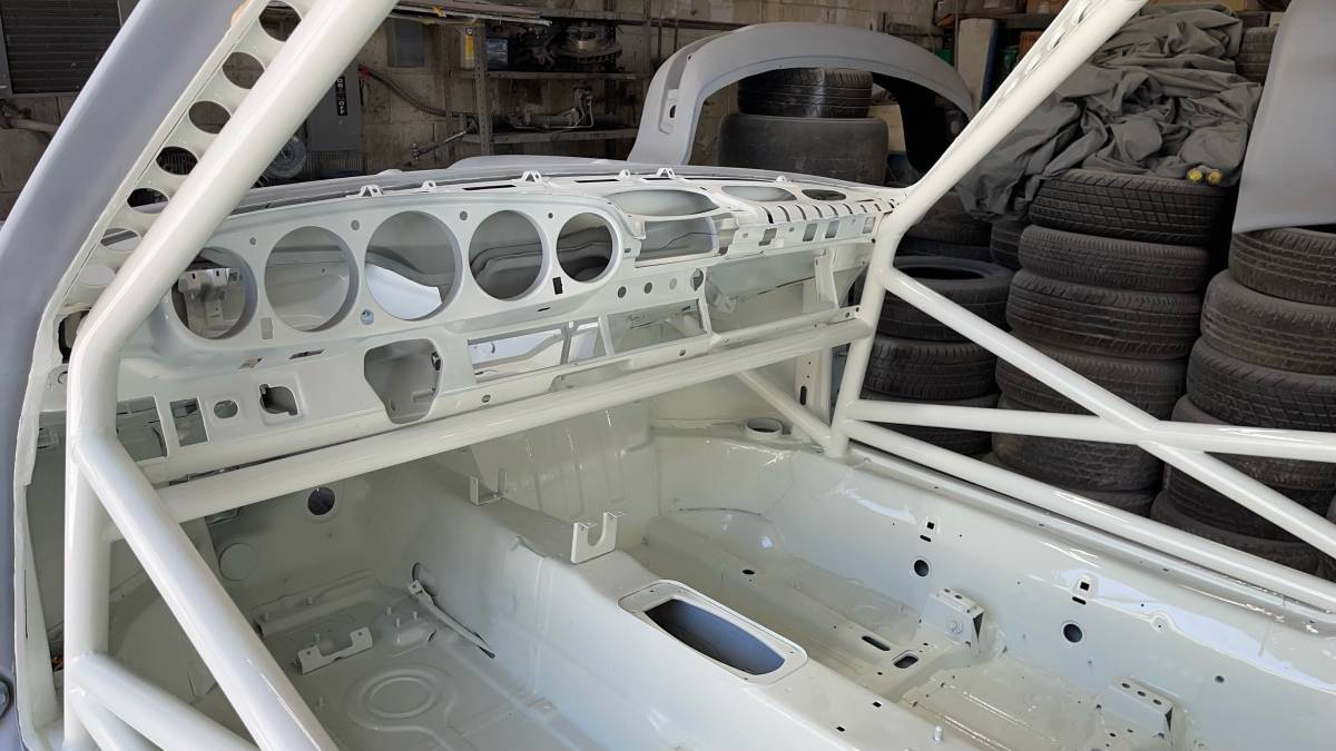 Porsche-911-turbo-1991-white-9