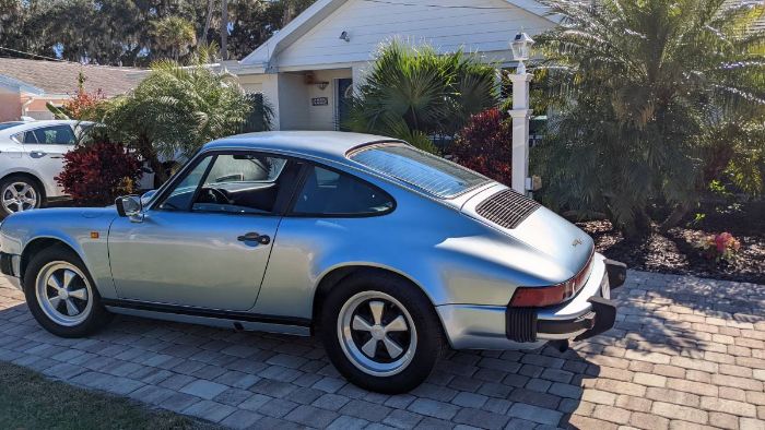Porsche-911sc-1981-Blue-2