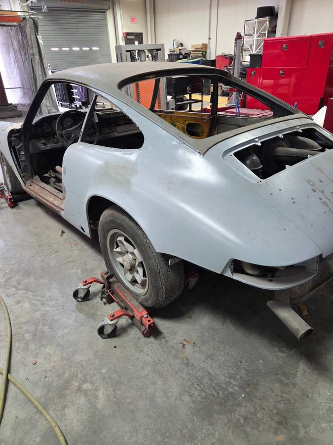 Porsche-911t-1970-4