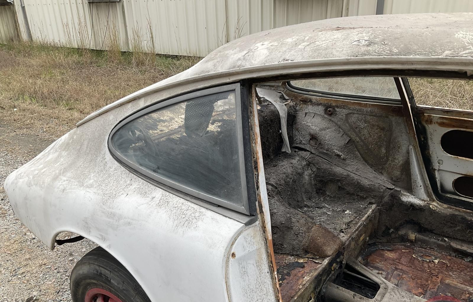 Porsche-912-1967-Coupe-11