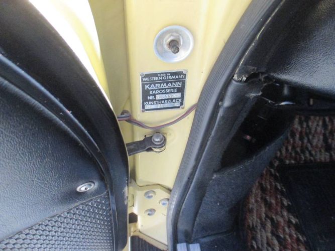 Porsche-912-1968-Yellow-19