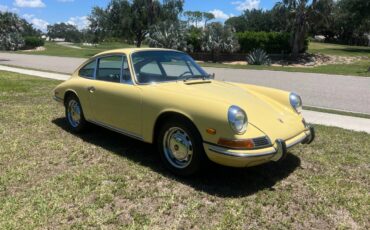 Porsche-912-coupe-1968-yellow-4