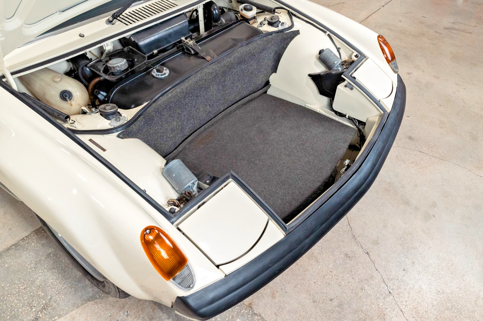 Porsche-914-1971-Targa-18