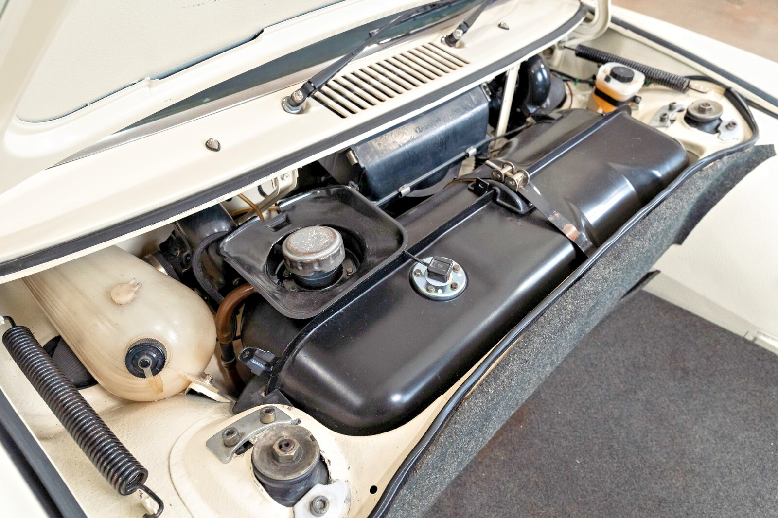 Porsche-914-1971-Targa-23