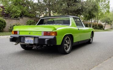 Porsche-914-1973-green-21