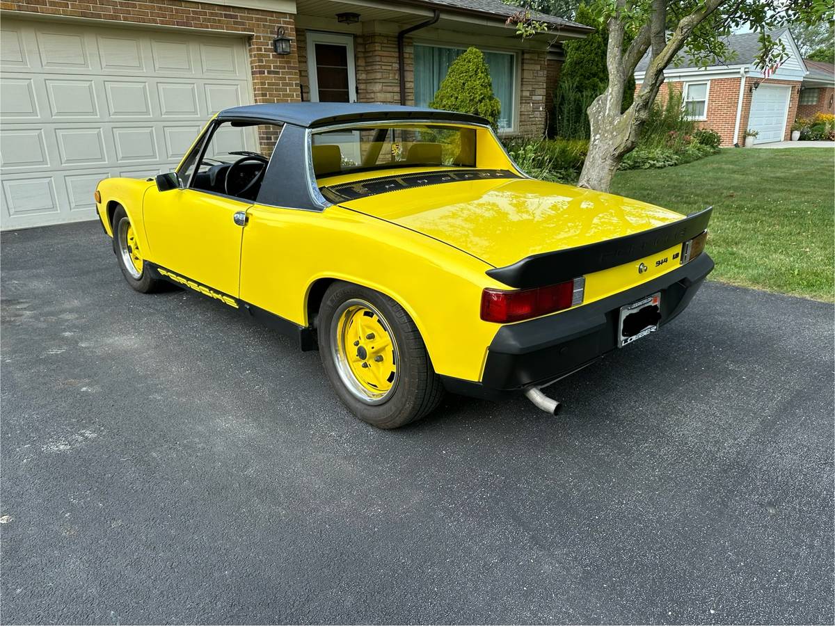 Porsche-914-1974-yellow-3
