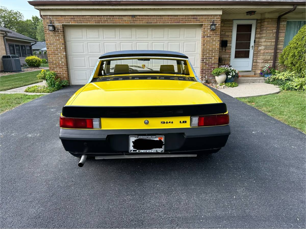 Porsche-914-1974-yellow-4