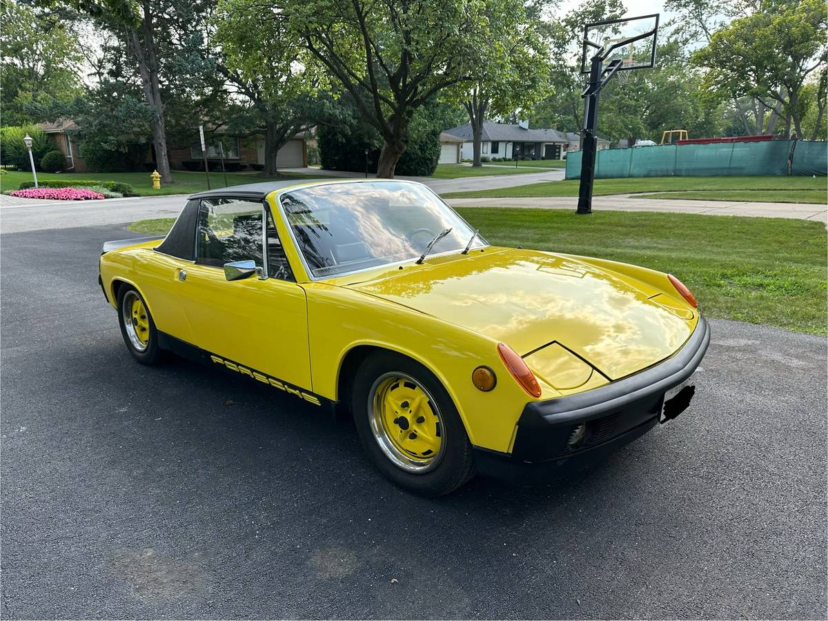 Porsche-914-1974-yellow-7