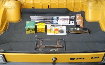 Porsche-914-1975-yellow-6