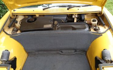 Porsche-914-1975-yellow-7