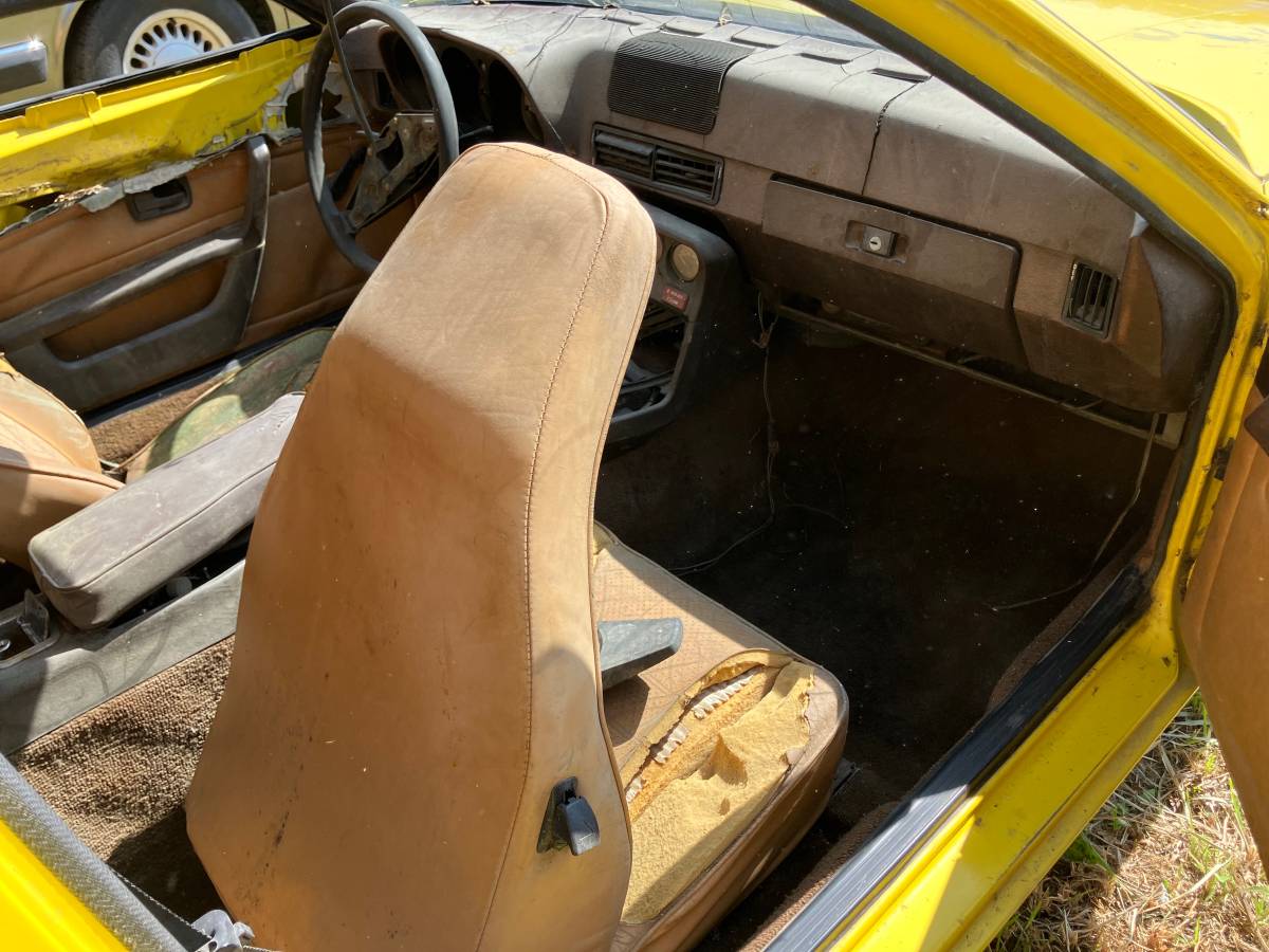 Porsche-924-1976-5