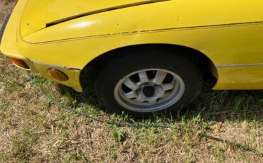 Porsche-924-1976-8