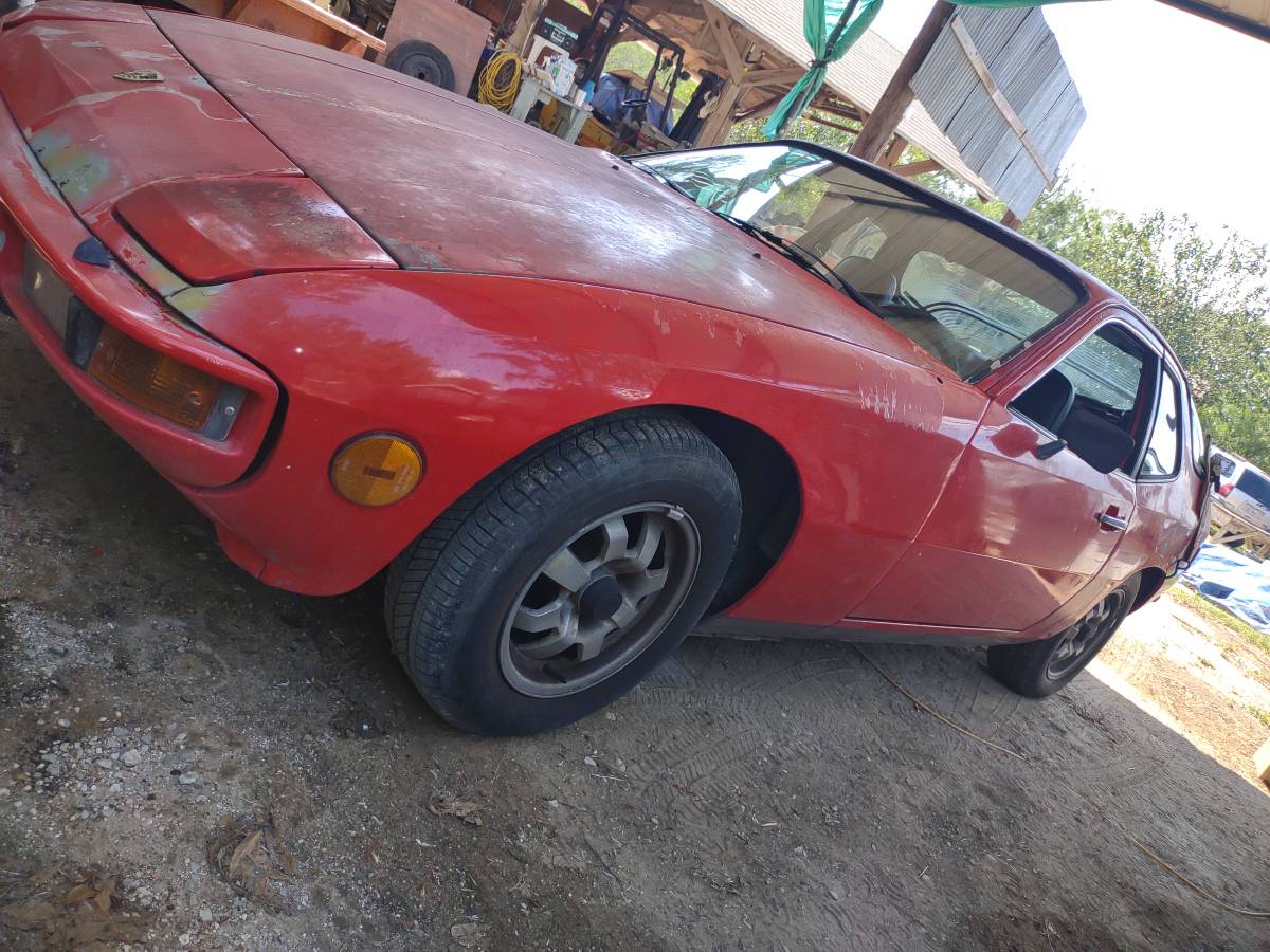 Porsche-924-1977-1