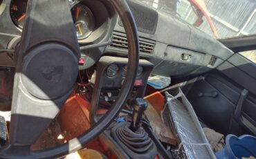 Porsche-924-1977-12