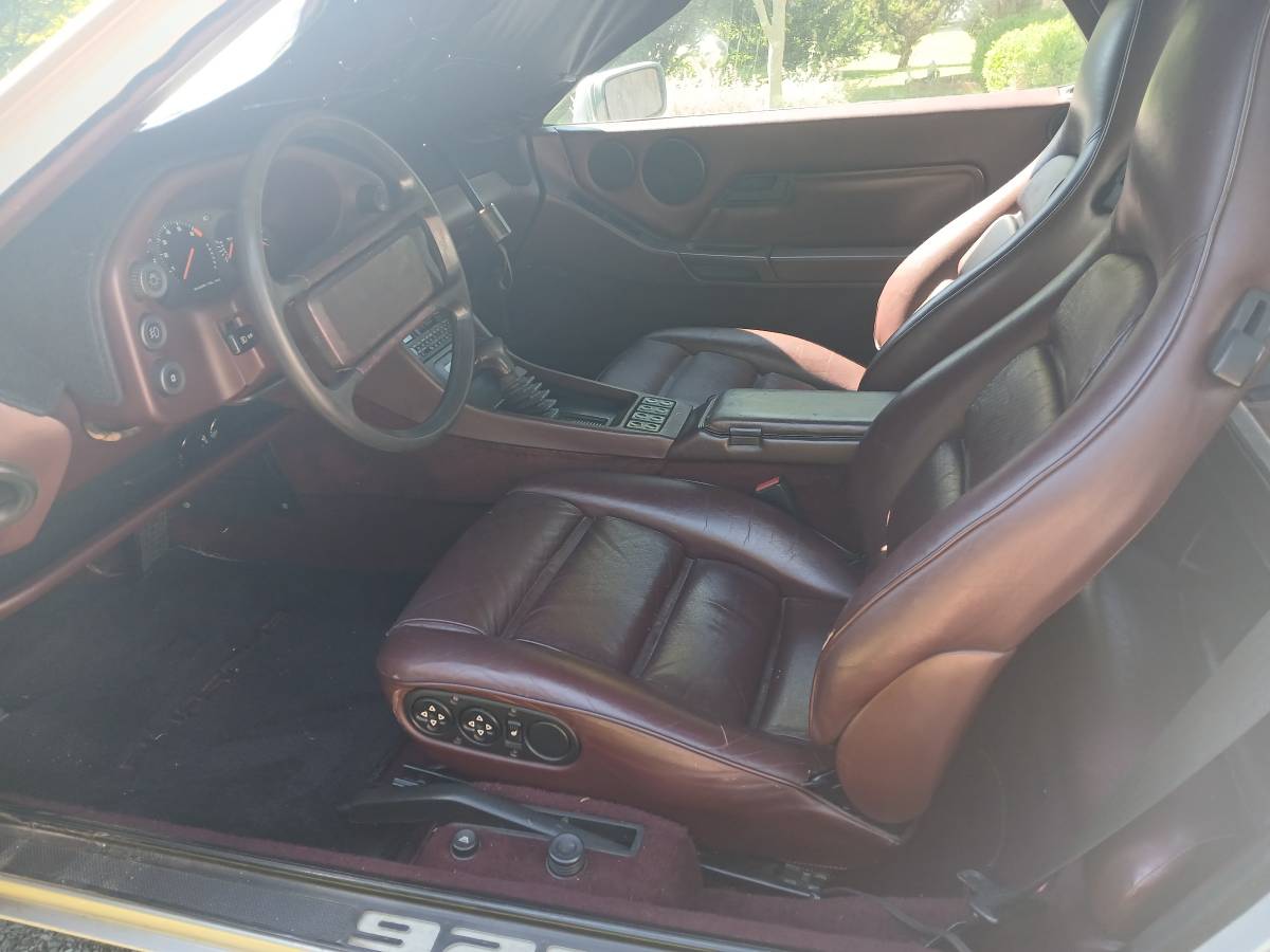 Porsche-924-1986-silver-2